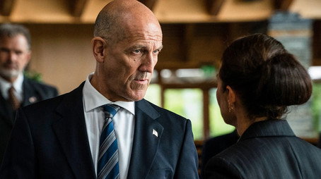 A kastély - királyság, hatalom és dicsőség Évad 1