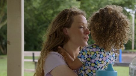 A Beautiful Life (2021) - Episode 3 poster and promotional image