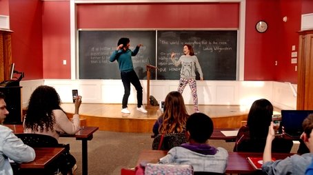 Kimmy Googles the Internet! (2017) - Episode 11 poster and promotional image