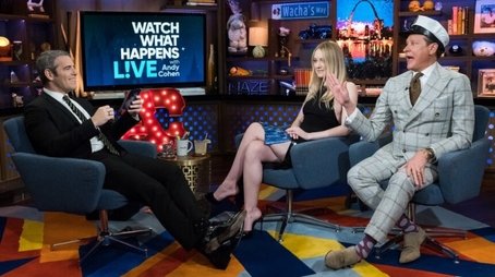 Carson Kressley & Dakota Fanning (2018) - Episode 17 poster and promotional image