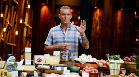 Immunity Challenge – Letters from home & Jessie McTavish (2019) - Episode 32 poster and promotional image