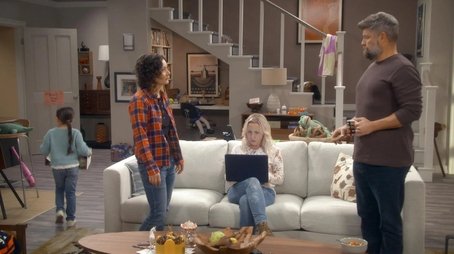 Stuck in the Middle and Stuck in the Past (2023) - Episode 12 poster and promotional image