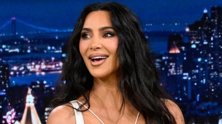 Kim Kardashian, Daveed Diggs, Charlie Vickers, Jessica Keenan (2024) - Episode 165 poster and promotional image