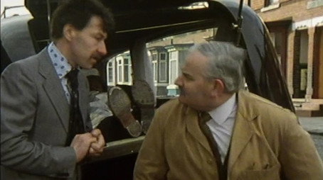 Open All Hours Évad 1