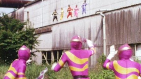 Invasion der Kraterwesen