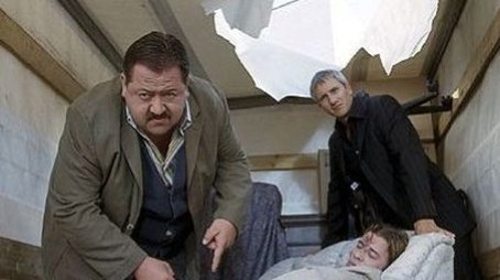 Umzug für eine Leiche (2005) - Episode 12 poster and promotional image