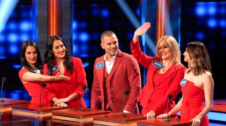 Milo & Camryn Manheim vs. Marissa-Jaret Winokur and Bella Twins vs. MMA Fighters (2019) - Episode 7 poster and promotional image