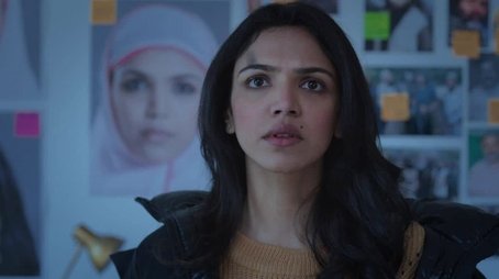 Girl in the mirror (2020) - Episode 2 poster and promotional image