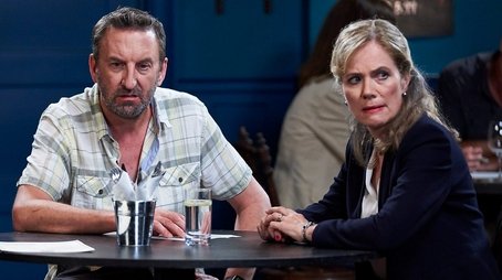 Pub Quiz (2021) - Episode 2 poster and promotional image