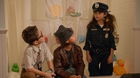 Stuck in a Mysterious Robbery (2018) - Episode 8 poster and promotional image