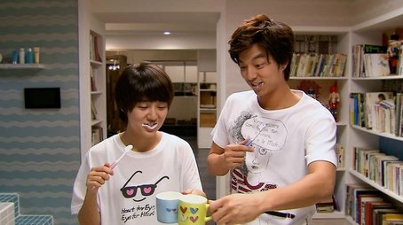 Thirteenth Cup (2007) - Episode 13 poster and promotional image