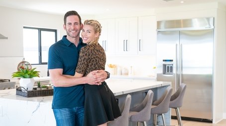 Going Off the Market (2020) - Episode 14 poster and promotional image