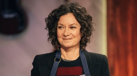 Sara Gilbert, Priyanka Naik, Hot Bench, The Band CAMINO (2021) - Episode 31 poster and promotional image