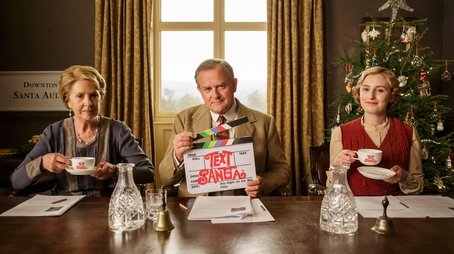 Text Santa 2015 (2015) - Episode 10 poster and promotional image