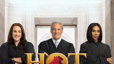 Hot Bench (2014) poster