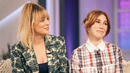 Kaley Cuoco, Zosia Mamet, Henry Winkler (2022) - Episode 142 poster and promotional image