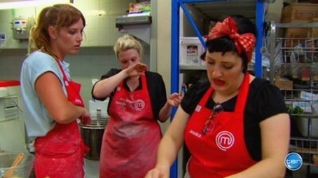 Off-site Challenge: Abbotsford Convent Bakery (2015) - Episode 19 poster and promotional image
