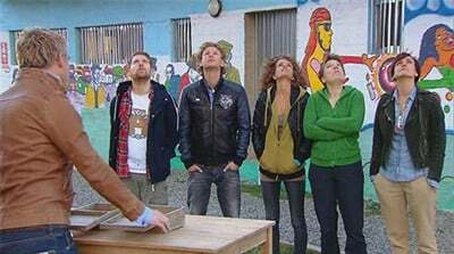 Het verlossende woord (The redeeming word) (2013) - Episode 1 poster and promotional image