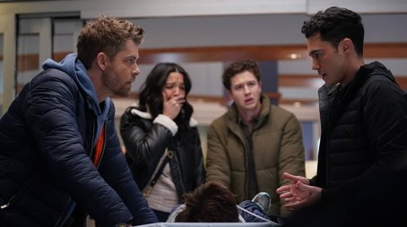 Imagem Chicago Med: Atendimento de Emergência (10x18) 16 abril 2025