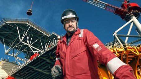 Gulf Oil Platform (2020) - Episode 8 poster and promotional image