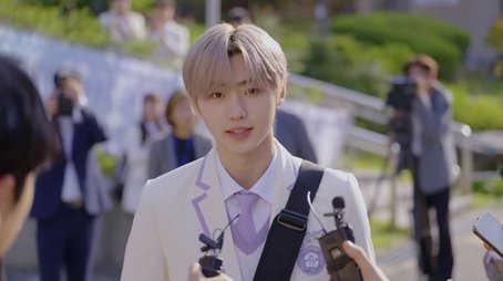 The child transferred to school (2022) - Episode 2 poster and promotional image