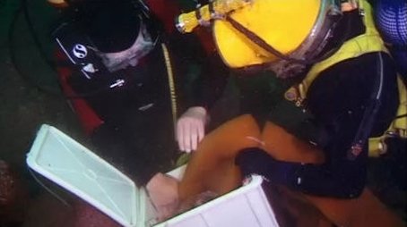 Diving for the Armada - Kinlochbervie, Sutherland (2002) - Episode 3 poster and promotional image