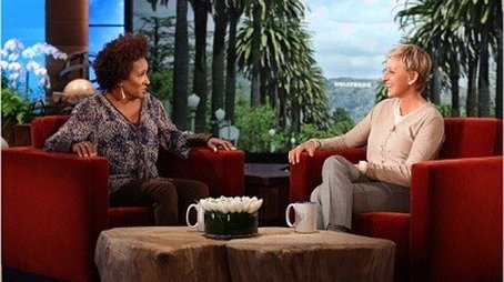 Wanda Sykes, Joe Jonas, Julianne Hough & Kenny Wormald (2011) - Episode 11 poster and promotional image
