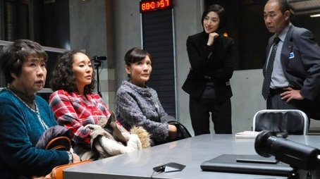 Three Noisy Women (2014) - Episode 5 poster and promotional image