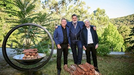 Team Challenge - Three-course fire challenge (2018) - Episode 33 poster and promotional image