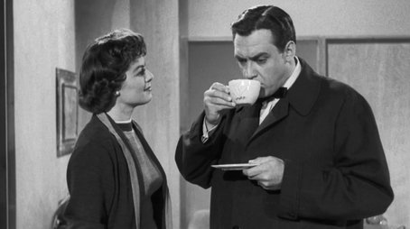 The Case of the Daring Decoy (1958) - Episode 28 poster and promotional image
