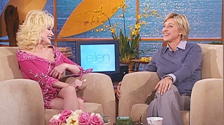 Dolly Parton, Jon Favreau, Workout Attire (2004) - Episode 160 poster and promotional image