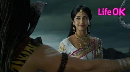 Mahadev's family dine in the rain (2013) - Episode 11 poster and promotional image