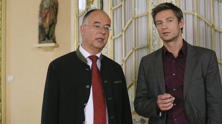 Die Spitze der Feder (2011) - Episode 3 poster and promotional image