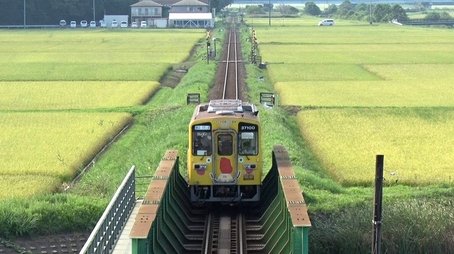 Hitachinaka Seaside Railway: Pulling Together with the Local Community (2019) - Episode 15 poster and promotional image