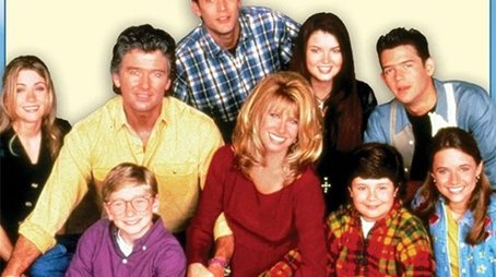 Season 5 (1995) - Season 5 poster and promotional image