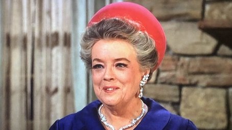 Aunt Bee and the Lecturer (1967) - Episode 10 poster and promotional image
