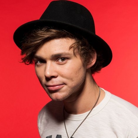 Ashton Irwin