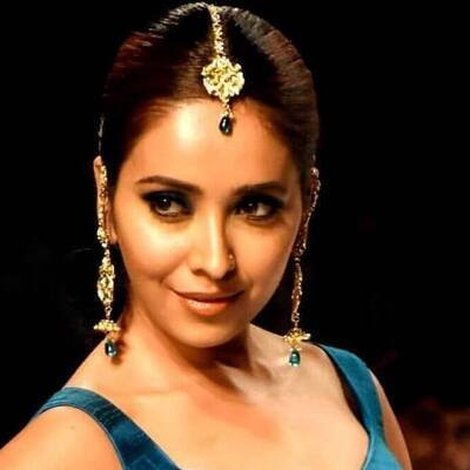 Asha Negi