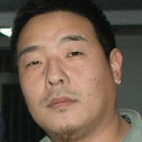 Yiqi Zhang