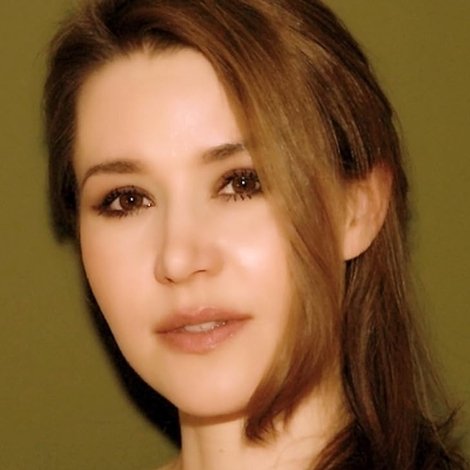 Ilona Six