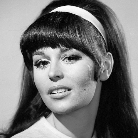 Marianna Hill