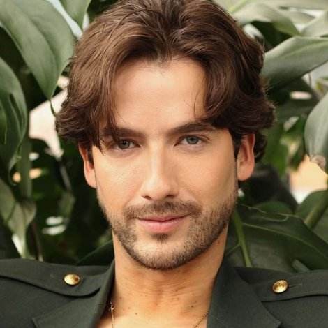 Carlos Torres