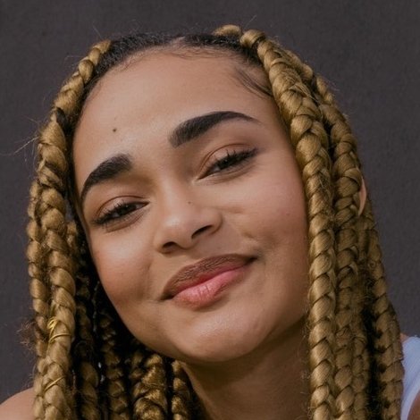 Mélanie Thomas