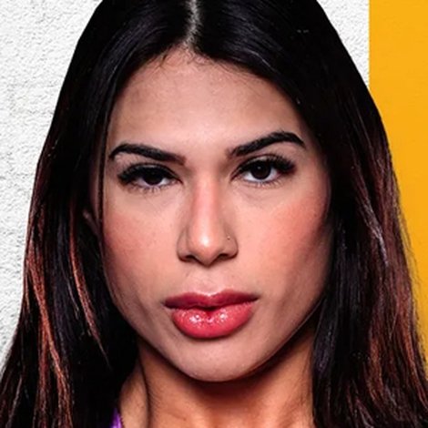 Jully Oliveira