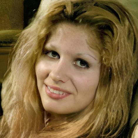 Christa Barrymore