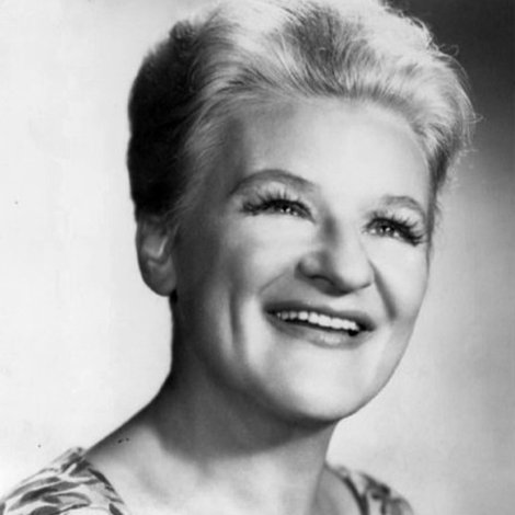Anna Russell