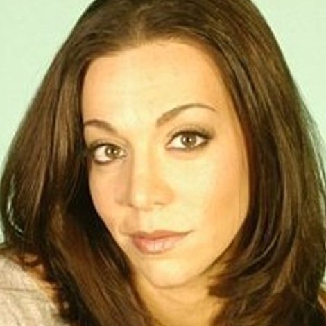Melissa R. Bacelar