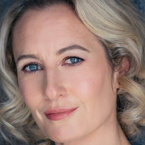 Ruth Wynne