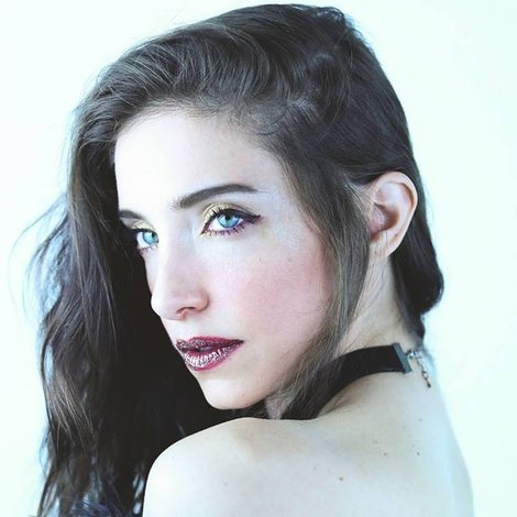Amanda Moon Ray