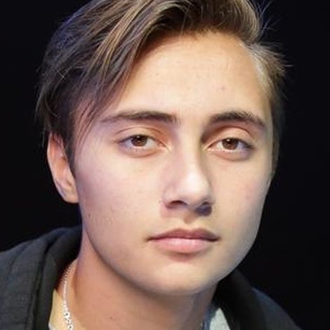 Nic Collins